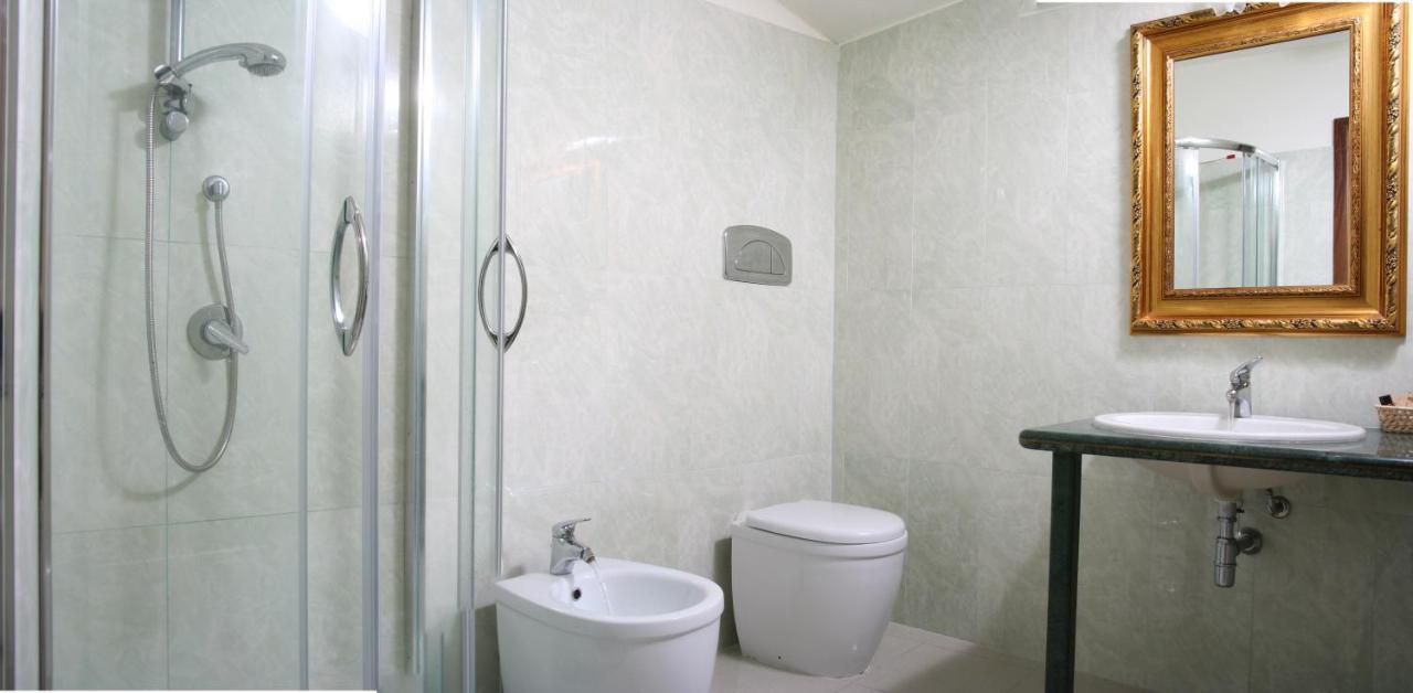 Hotel Hieracon Carloforte  Ngoại thất bức ảnh