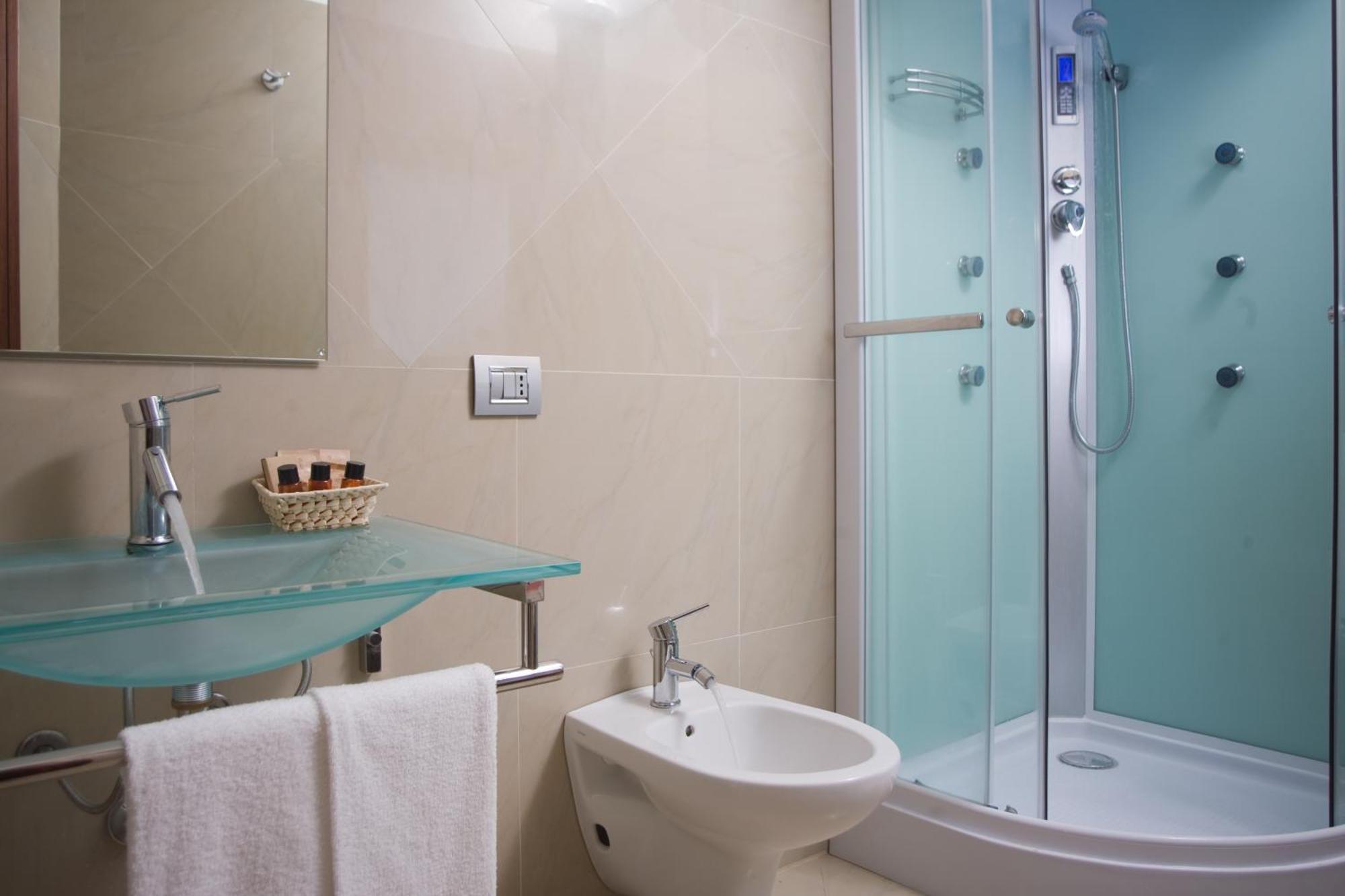 Hotel Hieracon Carloforte  Ngoại thất bức ảnh